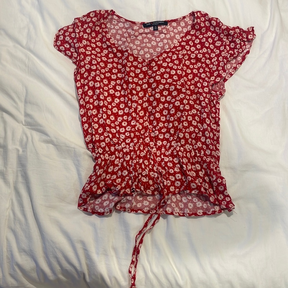 Red flower print top